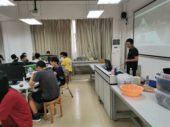 1631776546930390.png 电子信息工程技术.png